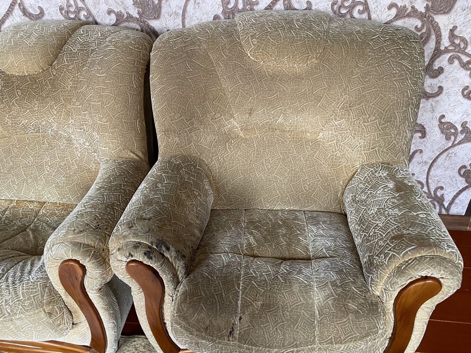 Ескі диван сатылады