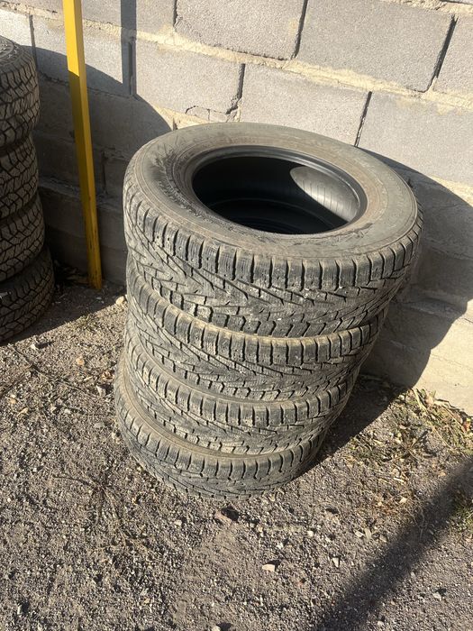 Продам зимние шины