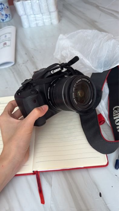 Фотоаппарат  Canon EOS 600D + 18–55mm о
