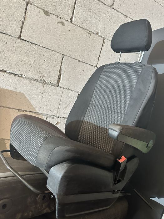 Scaun pasager mercedez benz sprinter 2018