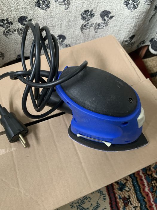 Slefuitor  cu talpa in triunghi