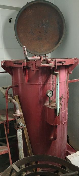 Продаётся Автоклав , теплообменник