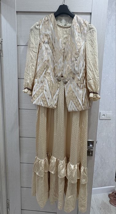 Кажекей көйлек сатылады