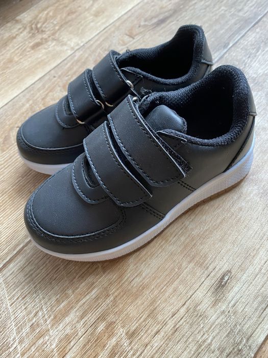 Обувки LcWaikiki, рр 25