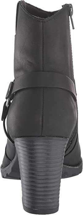 Дамски боти clarks