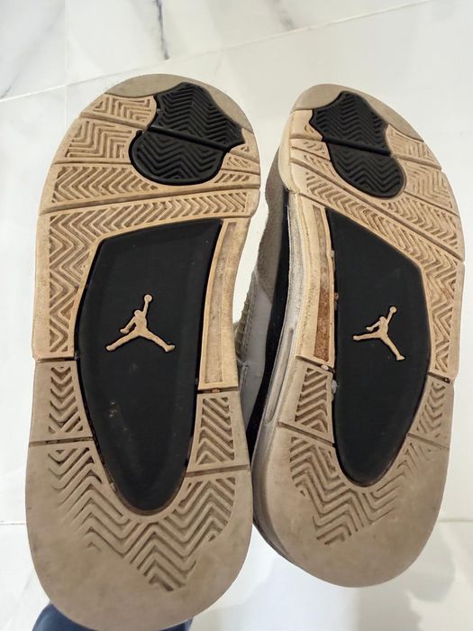 Adidasi Jordan 4 Originali!!Marimea 38,5