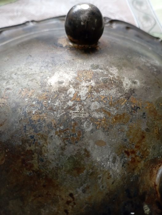 Продам мельхиоровую маслёнку