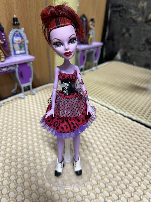 Продам куклу монстр хай!