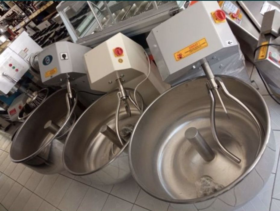 Тестомесильная 50кг оборудование mishalka 50kg