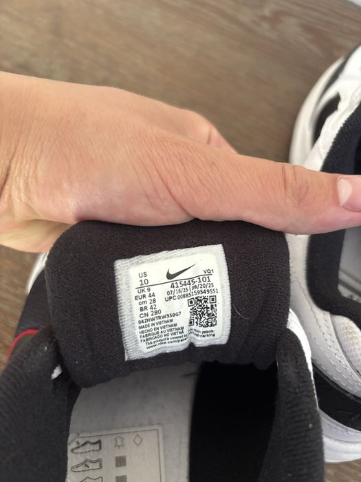 Nike Air Monarch IV (44)