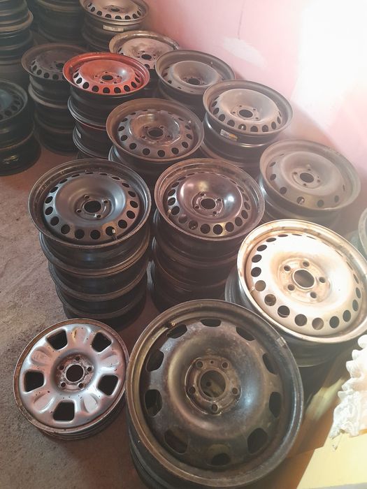 Set Jante Logan Duster Audi Wolksvagen  Mitsubishi Hiundai Skoda  Ford