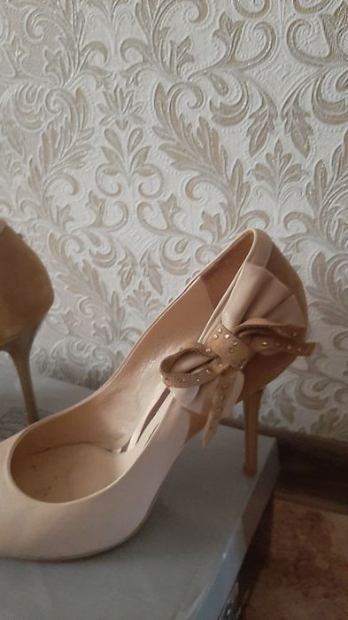 Продам женские ту