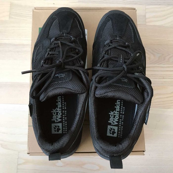 Нови мъжки черни туристически обувки Jack Wolfskin - № 41 (25.9 см)