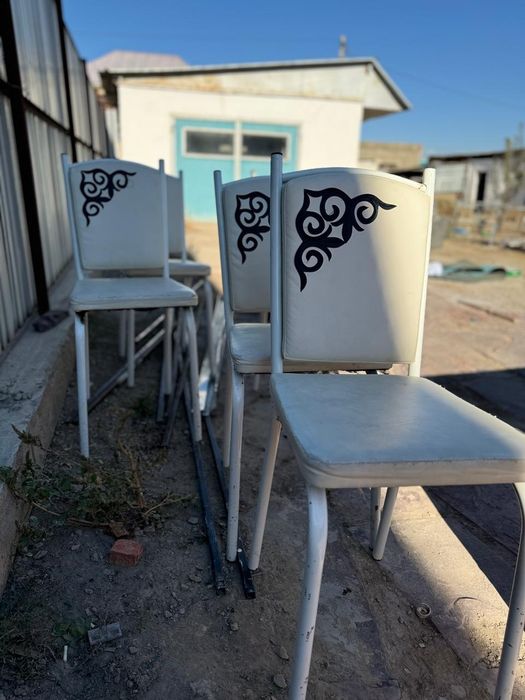 Орындықтар сатылады