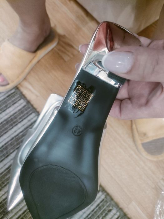 Туфли вечерние серебристые