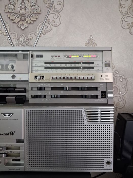 Кассетная магнитола Sharp GF-808