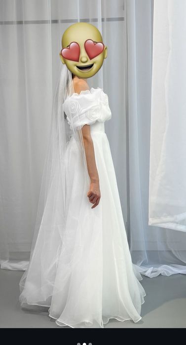 Милое красивое свадебное платье!