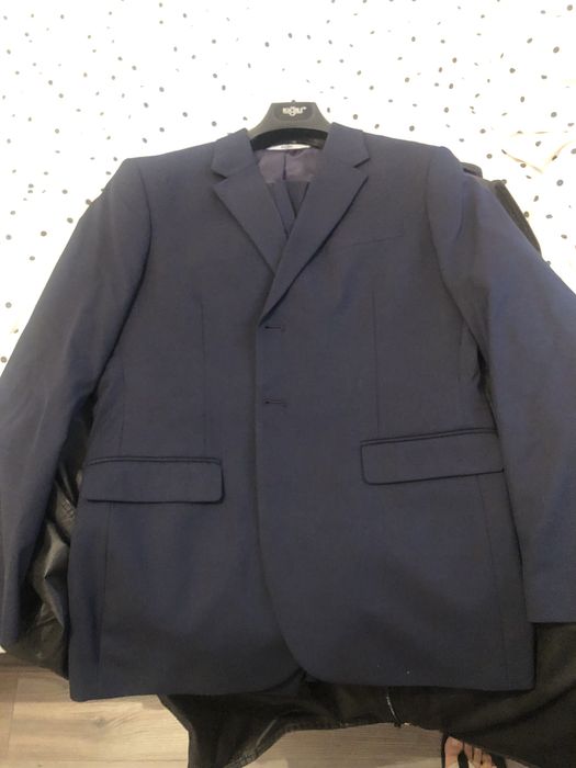 Costum pentru barbati