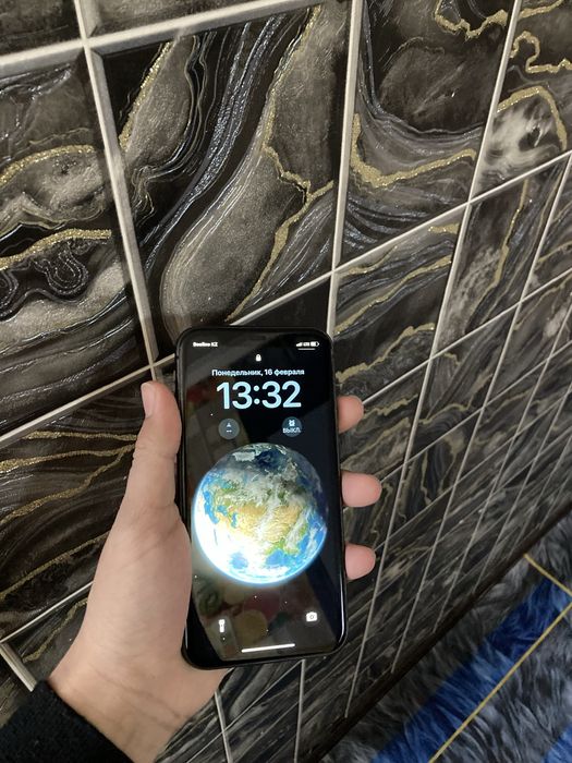 Продам Айфон 11 128gb