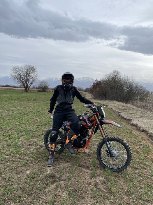 KXD150cc 2025 aproape nou