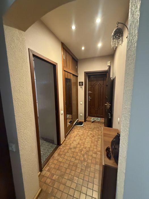 Сдам в аренду свою 2 ком квартиру в Цуме, напротив Сената Олий Мажлиса