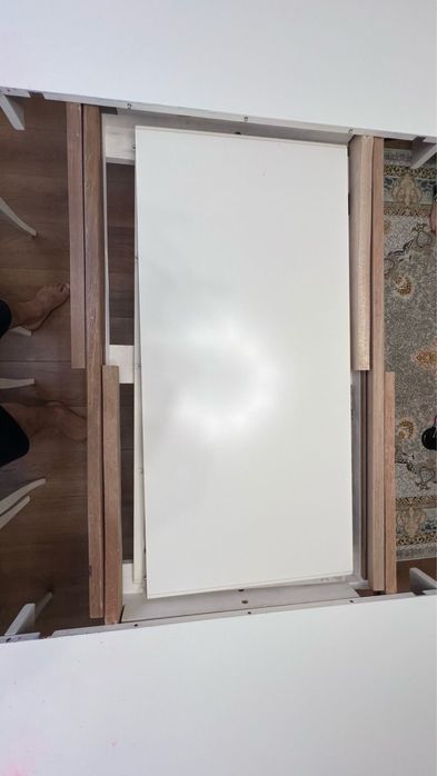 Продам стол обеденый раздвижной