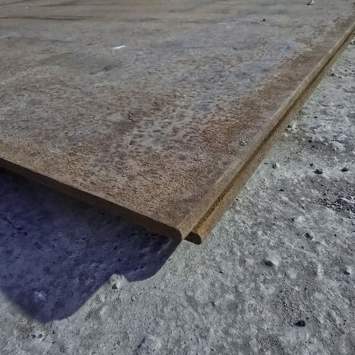 Продаётся стальной лист