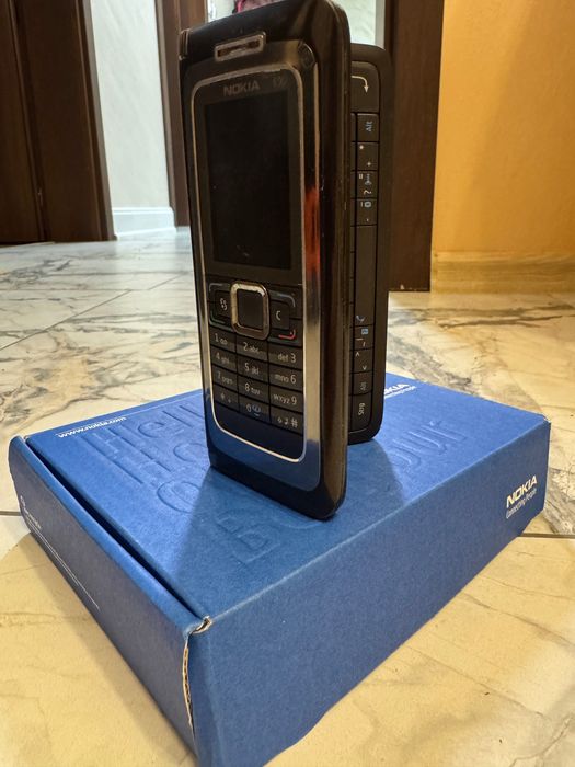 Nokia E90 Comunicator