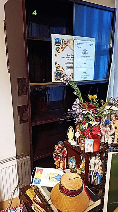 Mobila  biblioteca, living, sufragerie în stare foarte bună
