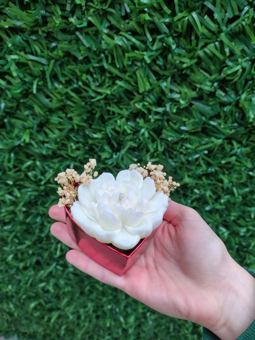 Букети от соеви свещи