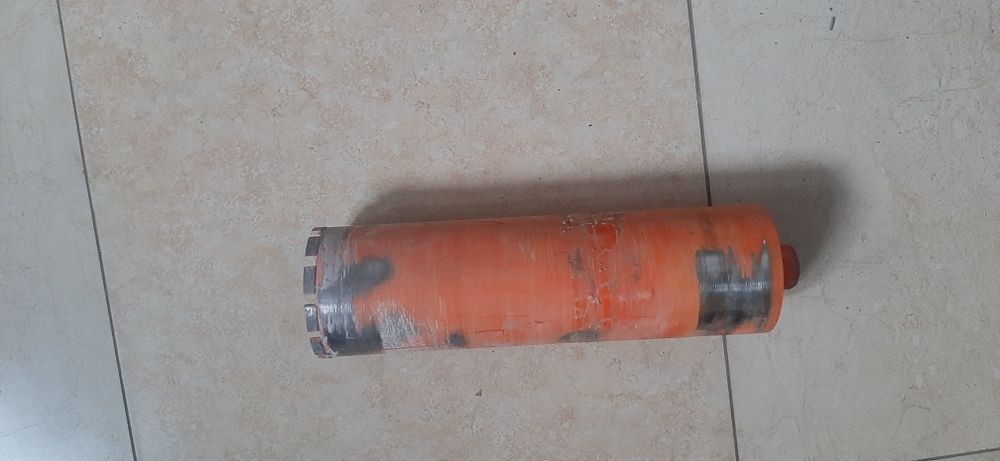 Almazniy karonka betonga yengi