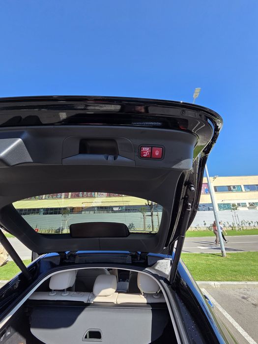 Mercedes-Benz GLC Coupe 200 4 Matic 9G Tronic benzină-hibrid