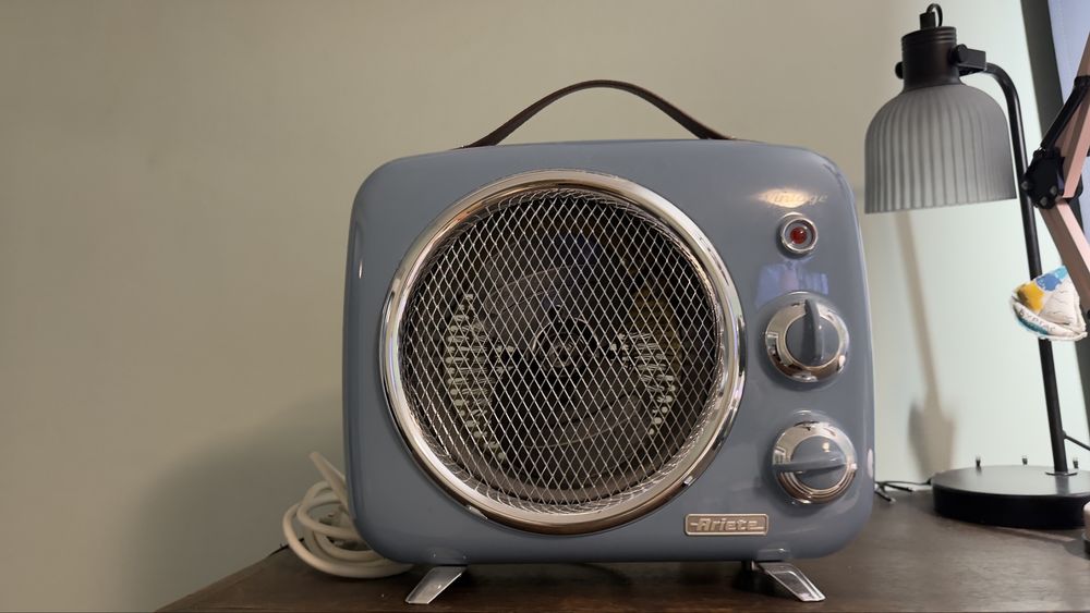 Винтидж печка “Ariete” нова, 2000 W