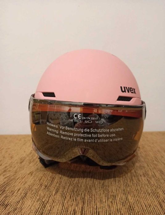 Casca schi ski Uvex Rocket Junior Visor.