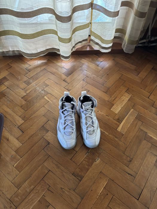 Nike Jordan 44 номер