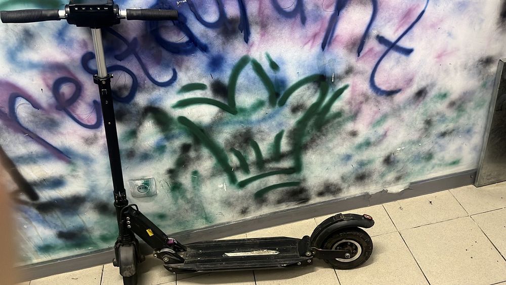 Продаётся электросамокат