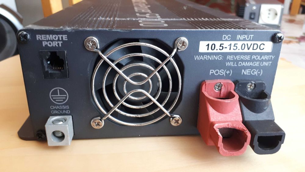 Продавам висок клас инвертори Sinergex, WAECO, DOMETIC