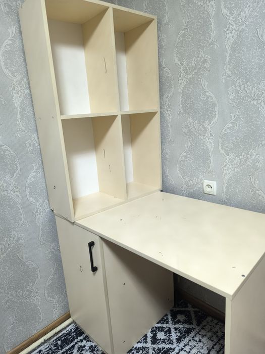 Письменный стол продам