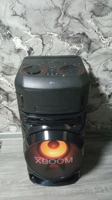 Колонка очень хорошая