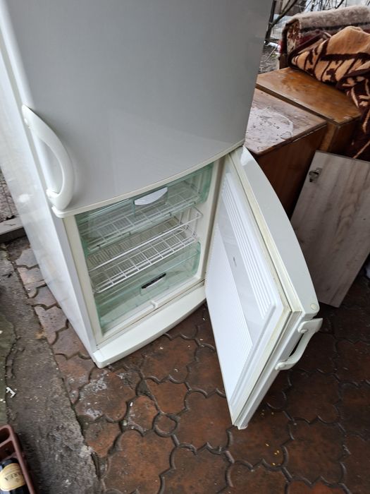 Frigider atare foarte buna