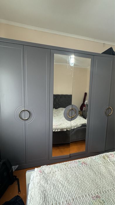 Продам Спальный гарнитур