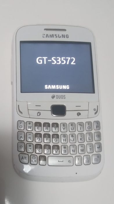 Telefon cu 2 cartele