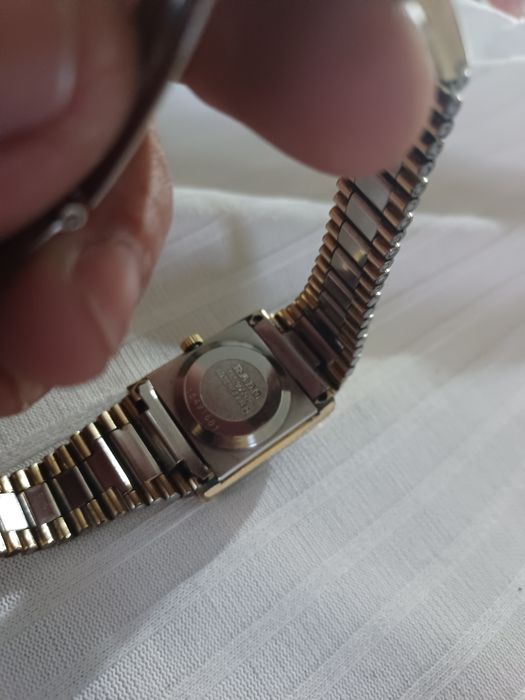 Vând ceas Rado automatic de dama .