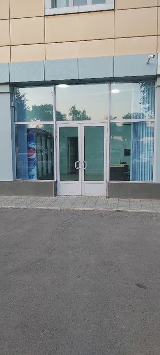 Новые фирменные витринные холодильники DEVI. С магазина.