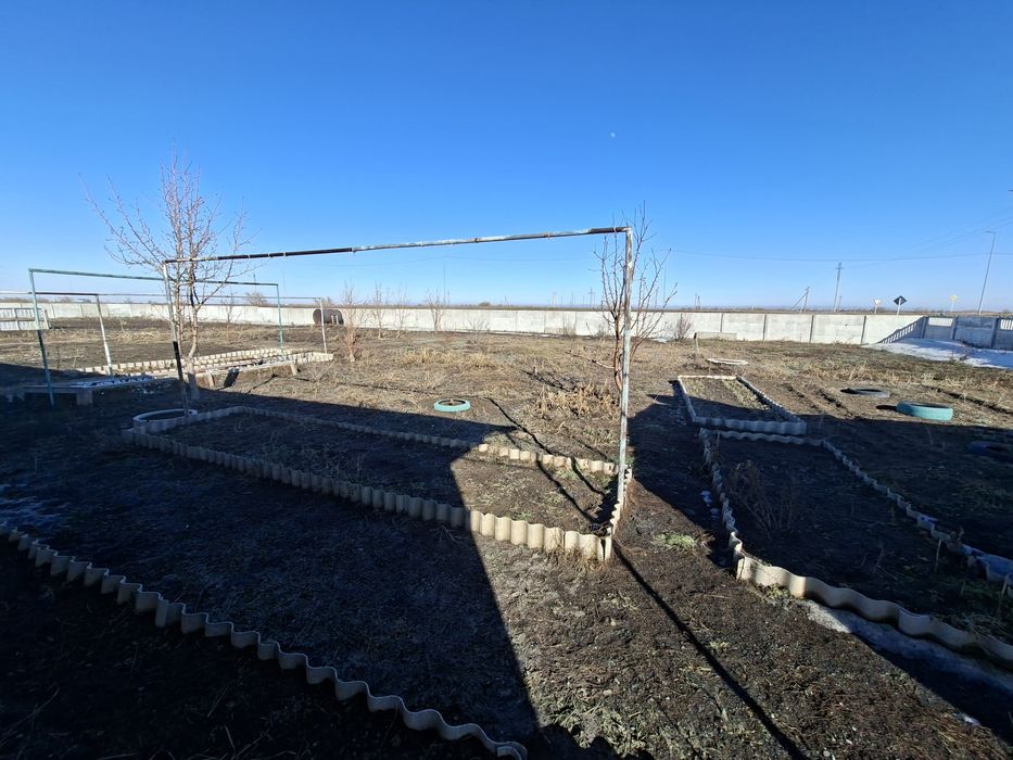 Продам дом в 11 км от города Аксу