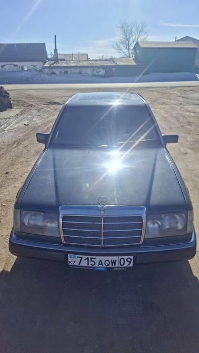 Мерседес 124 Е230