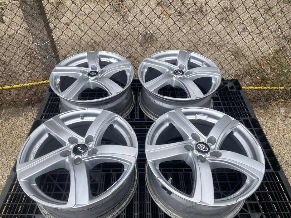 17 цола 5 х 114.3 мм , Киa , Мазда , Хюндай , Тойота