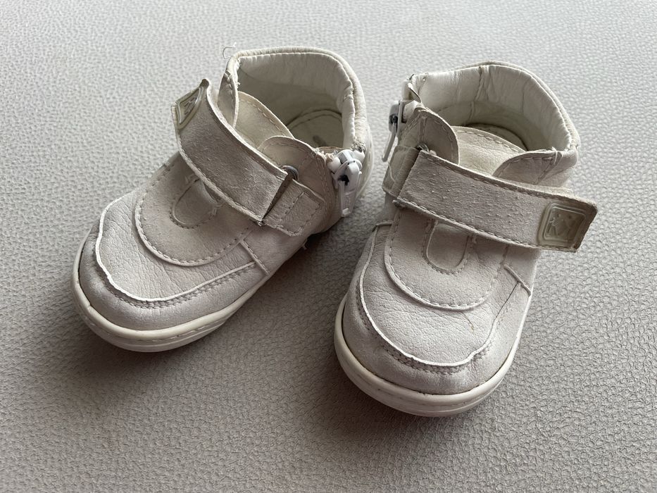 Колев и Колев Буйки за прохождане, размер 19/20 EU