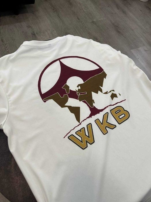 Футболки, спортивки и спец-одежда