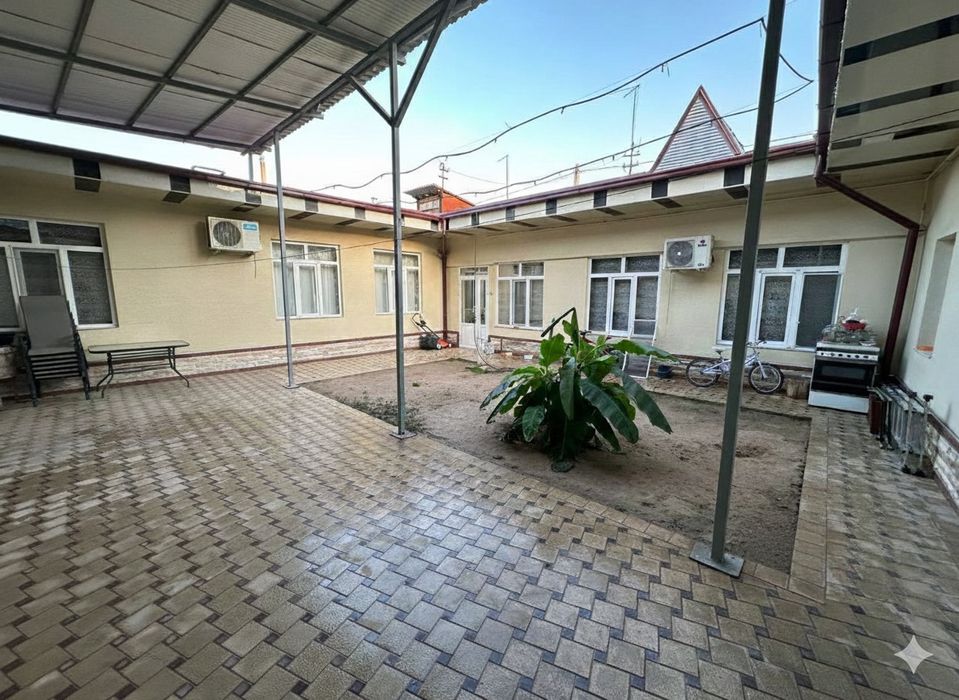 Цена снижена! Просторный дом в Яккасарайском районе — 368 м², 7 комнат